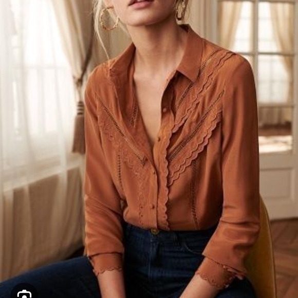 Sezane Tops - Elegant Brown Lace-Trimmed Women's Top